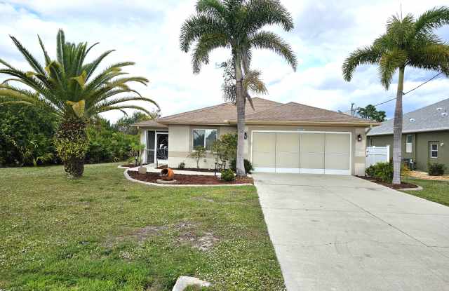246 Albatross Rd photos photos