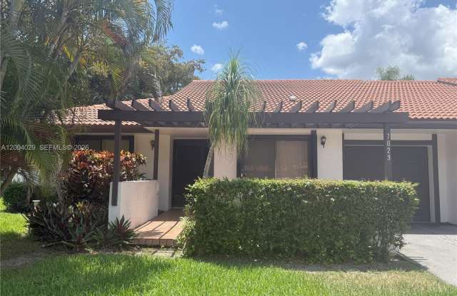 7029 Marlberry Ln photos photos