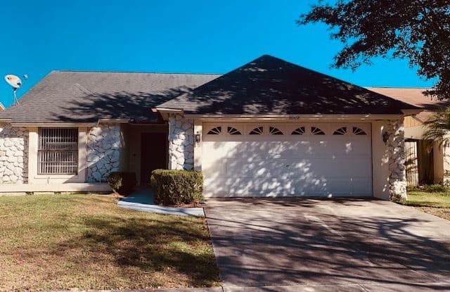 6008 Crickethollow Dr - 6008 Cricket Hollow Drive, Riverview, FL 33578