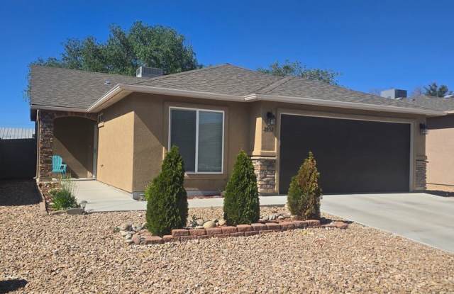 Beautiful home available now! photos photos