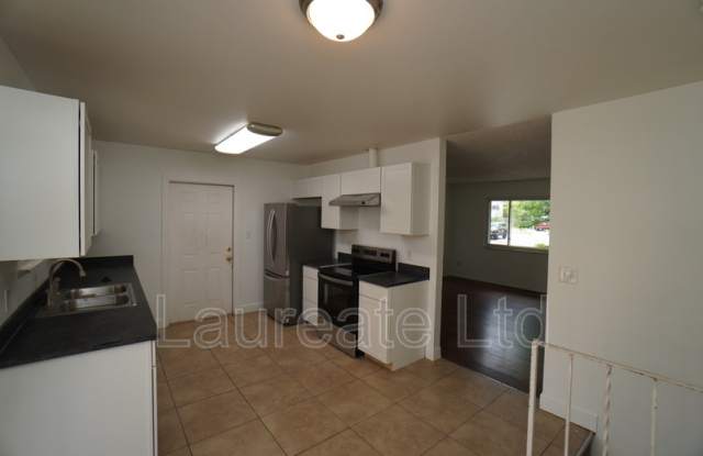 11536 E. Center Dr. Gallery 4