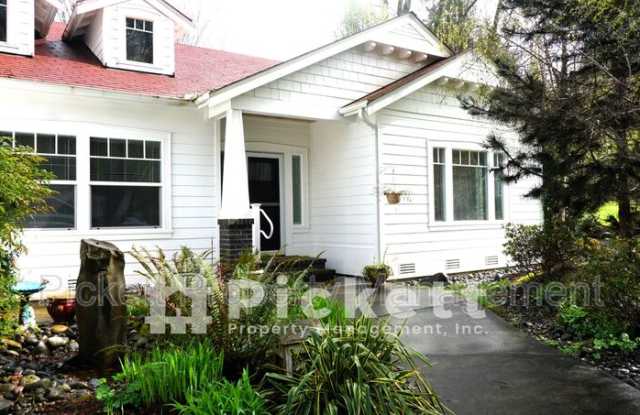 1627 Lucero Pl photos photos