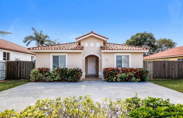 13412 SW 255th Ter photos photos