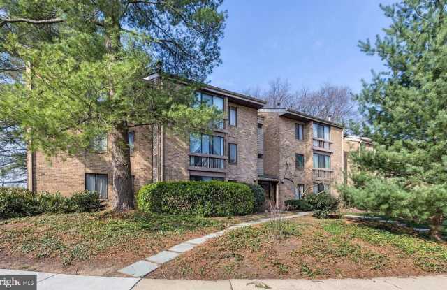 10528 CROSS FOX Lane unit: F-2 photos photos