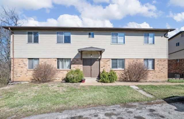 16 E. Rock Creek Manor Gallery 1