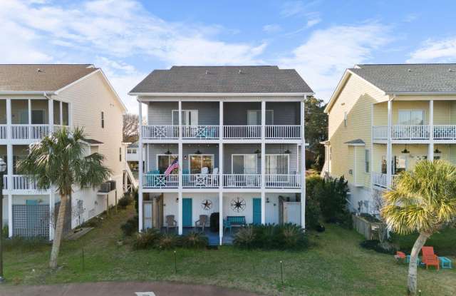 314 Columbia Avenue unit: 2 photos photos