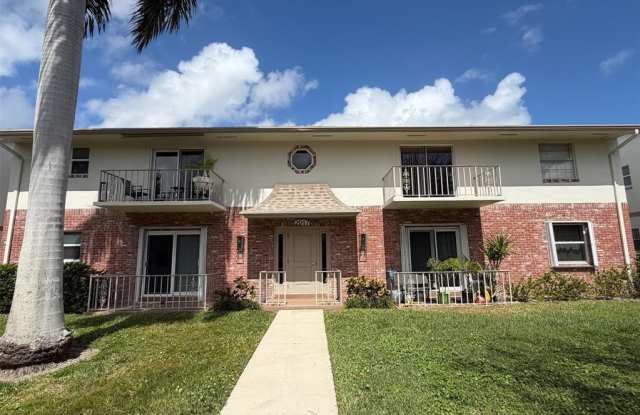 2017 S Seacrest Blvd photos photos