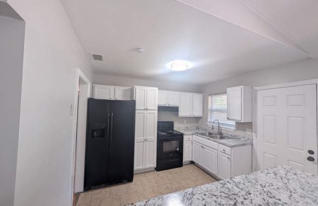 1739 Cesery Boulevard photos photos