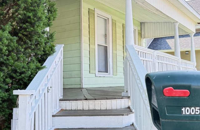 HISTORIC...4 Bedroom 2 Bath photos photos