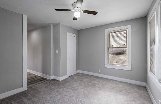200 West Caroline Street - B Gallery 4