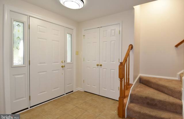 14700 STREAM POND DRIVE Gallery 4