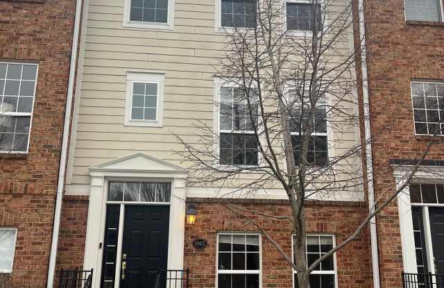 1002 Cavendish Dr photos photos