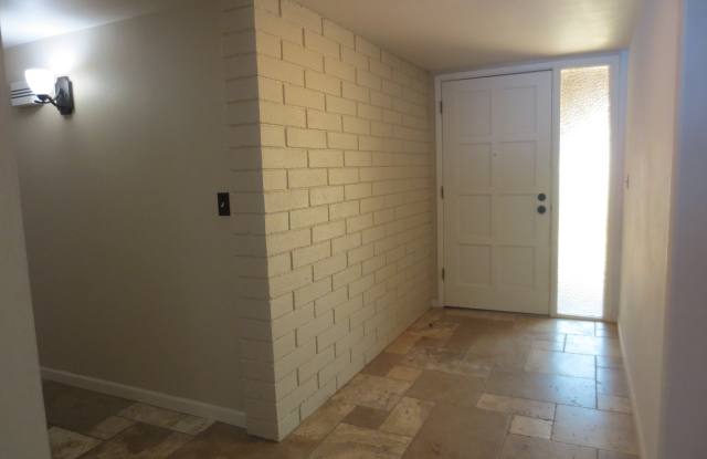 3715 E. Lupine Ave. Gallery 3
