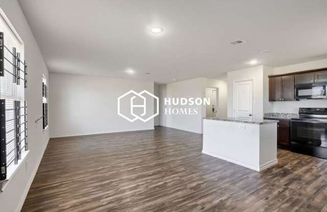2607 East Cornell Street Gallery 4