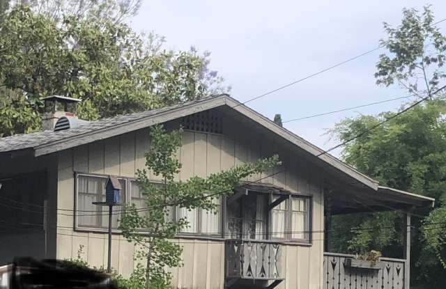 672 Brookside Ln photos photos