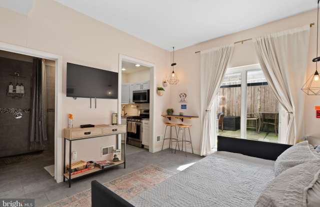 1303 N HOPE Street N photos photos