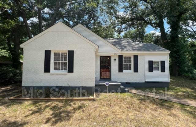 2261 Alameda Cv (Hyde Park) - 2261 Alameda Cove, Memphis, TN 38108