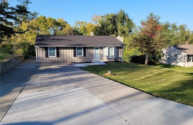 3828 East 93rd Street - 3828 East 93rd Street, Kansas City, MO 64132