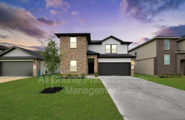 31303 Heddington Ln Gallery 2