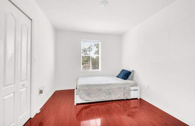 3169 SW 129th Terrace unit: 164 photos photos