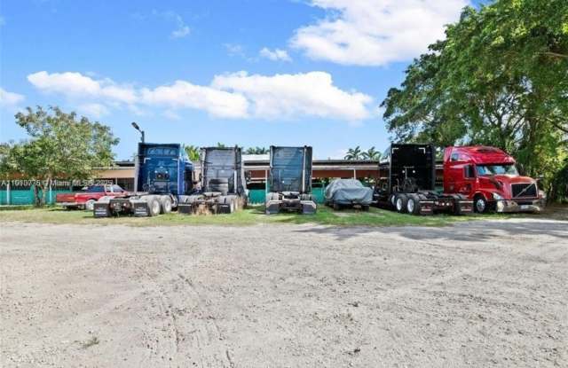 20235 SW 172nd Ave - 20235 Southwest 172nd Avenue, Miami-Dade County, FL 33187