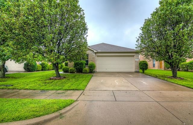 1249 Cottonwood Drive - 1249 Cottonwood Drive, Crowley, TX 76036