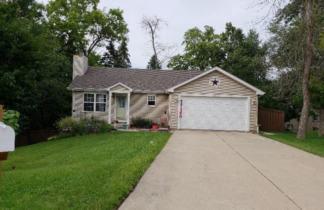15 Hellios Ct - 15 Hellios Court, Fox Lake, IL 60020