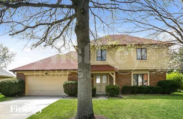 621 White Pine Drive - 621 White Pine Drive, Noblesville, IN 46062