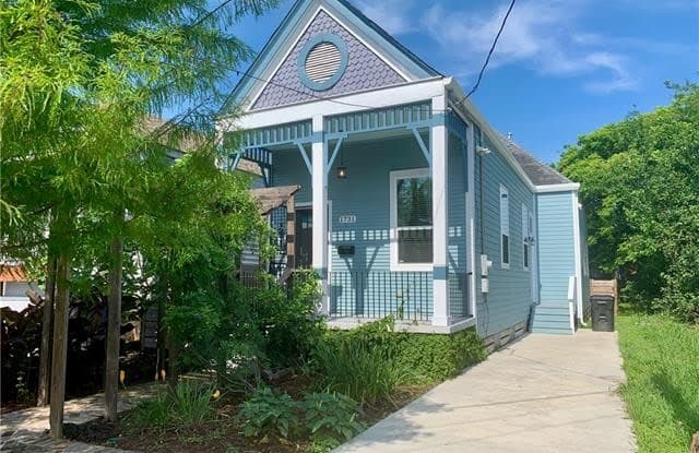 1731 SPAIN Street - 1731 Spain Street, New Orleans, LA 70117
