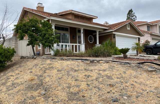 Beautiful home with fenced in backyard! photos photos