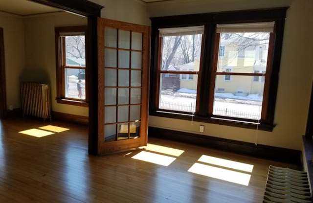 3255 South 15th Avenue - 1 Gallery 3