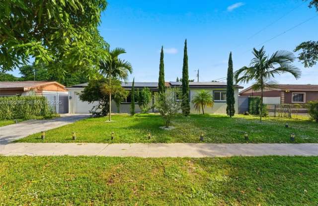 251 N 71st Ave photos photos