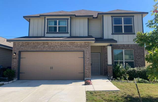 *COMING SOON* Comfort & Convenience – 2-Story Home with Fenced Backyard! photos photos