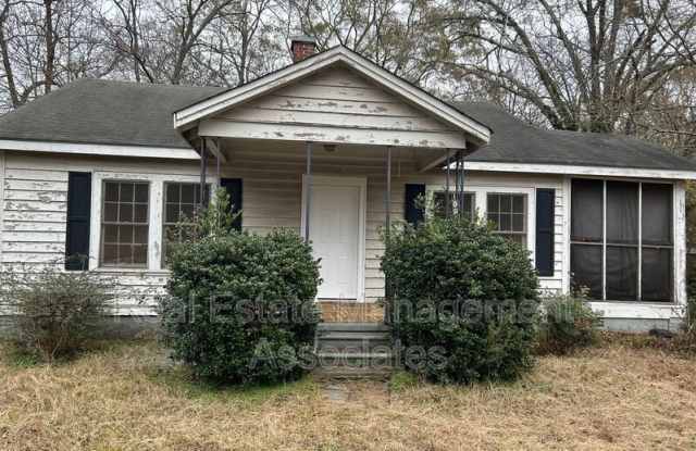 108 Grady St - 108 Grady Street, Griffin, GA 30223