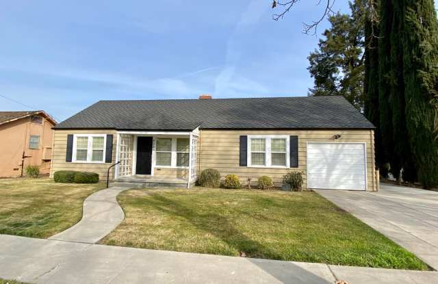 526 MADISON AVE, LOS BANOS: 2 Bed, 1 Bath South Side Home photos photos