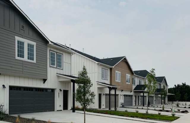 9911 West Campville Street photos photos