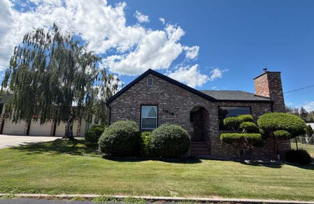 3-bedroom 2-bathroom Single Family Home photos photos