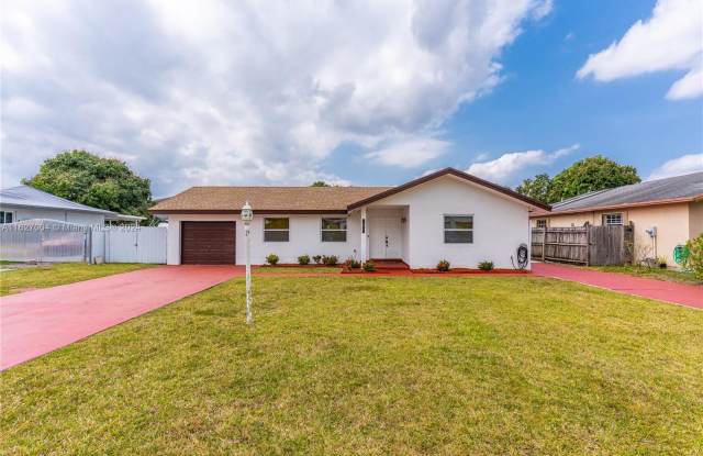 16864 SW 109th Ct Gallery 2