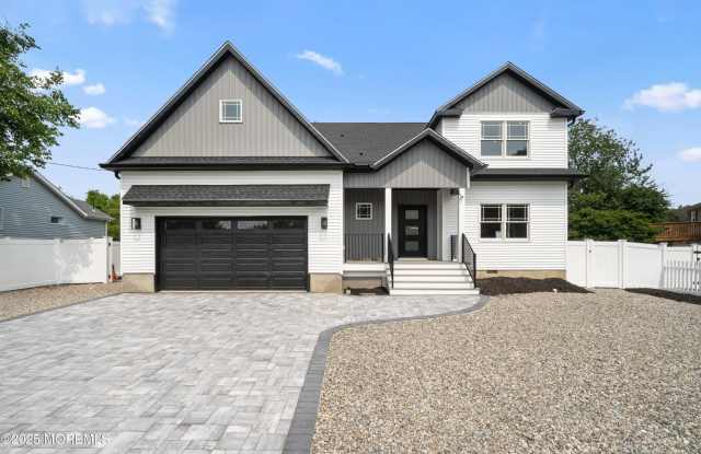 10 Horner Lane photos photos