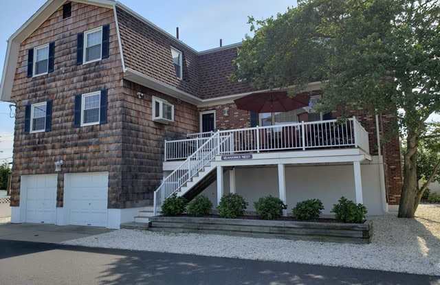 1053 Barnegat Lane - 1053 Barnegat Lane, Mantoloking, NJ 08738