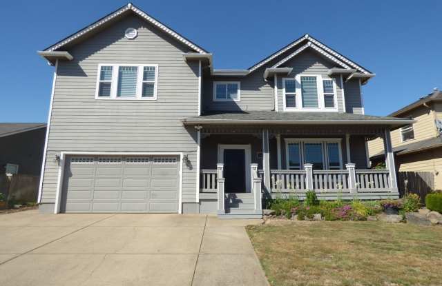 6 bed 2.5 bath home in Northeast Salem Gallery 1