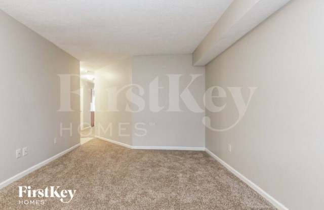 3731 Fetlock Drive Gallery 2