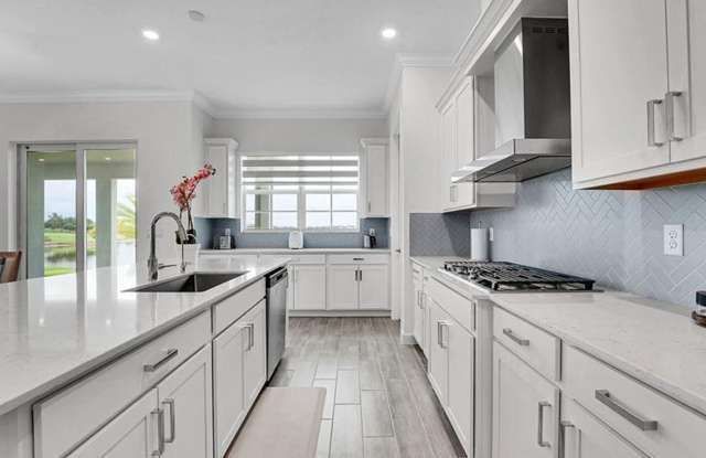 601 Hookline Circle, Loxahatchee, FL 33470 - 6152 Gallery 3