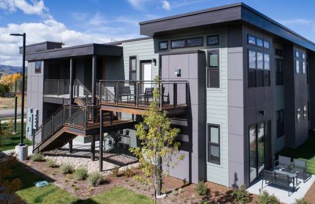 70 Beryl Ave Apt 5B photos photos