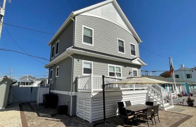 112 Albacore Drive photos photos