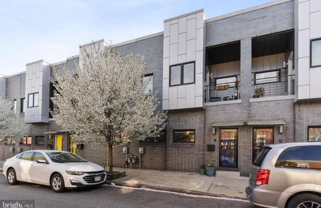 2414 E LETTERLY Street photos photos