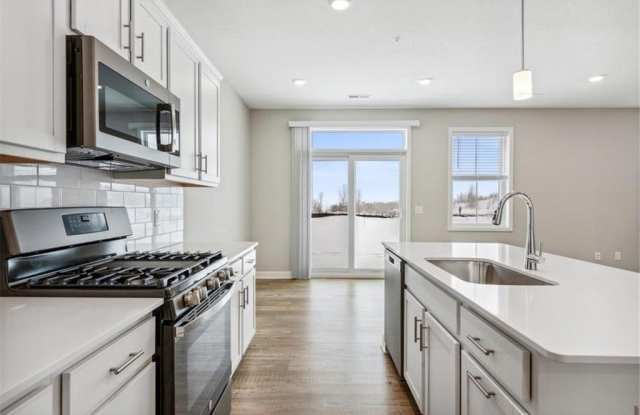 9417 4th Street Lane N - 9417 4th Street Lane North, Lake Elmo, MN 55042