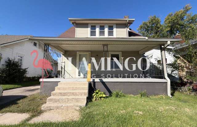 Charming 3-Bedroom Home with Central Air & Washer/Dryer Hookups Gallery 1