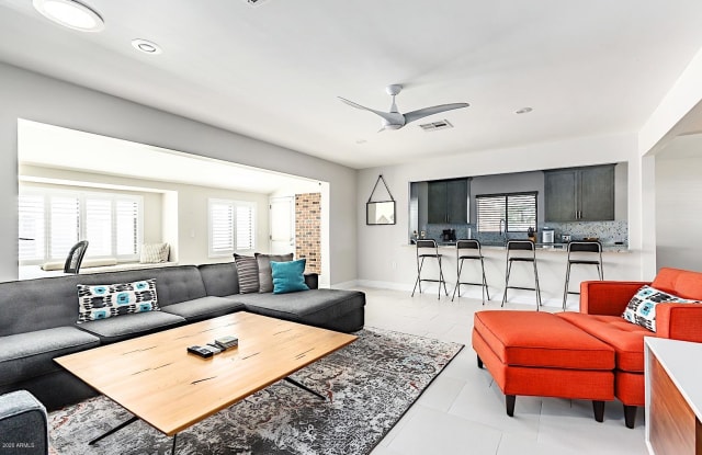 1523 W MITCHELL Drive - 1523 West Mitchell Drive, Phoenix, AZ 85015