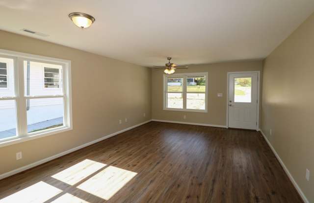 New Construction Convenient to Town Gallery 4